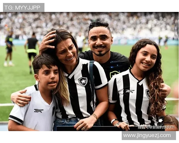 足球界颜值爆表的球星们 他们不仅技艺非凡更凭借颜值圈粉无数 足球界颜值爆表的球星们 他们不仅技艺非凡更凭借颜值圈粉无数